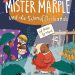 Cover des Buches Mister Marple und die Schnüfflerbande. In der Mitte ein Hamster im karierten Morgenmantel, der eine Erdbeere in der Hand hält. Im Hintergrund ein Zelt mit Sternen aus dem ein Junge und ein Mädchen herausschauen (links), auf der rechten Hintergrundseite ein Karottenfeld sowie ein Zaun, zwischen dessen Stäben ein Waschbär hervorschaut und ein Schild mit den Worten "Auf frischer Tat ertapst" steht.